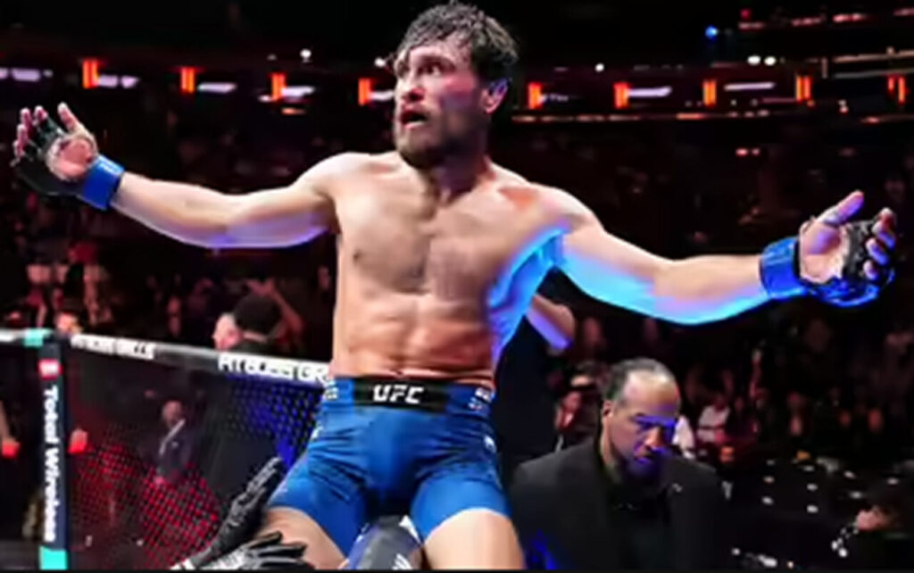 Ethyn Ewing Stops Rafael Estevam with Third-Round TKO at UFC Fight Night 272